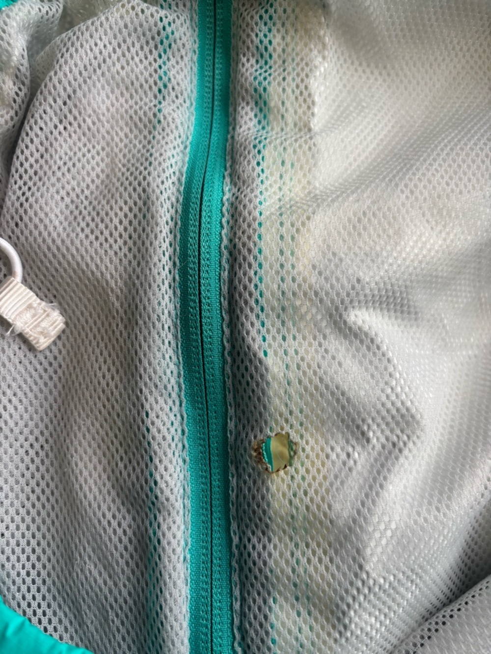 The North Face Women's Teal Raincoat. Size Large. - Picture 9 of 10